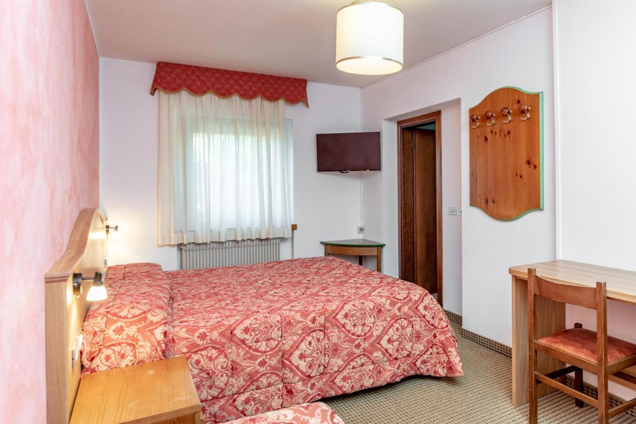 Hotel Italo Madonna di Campiglio Exterior photo