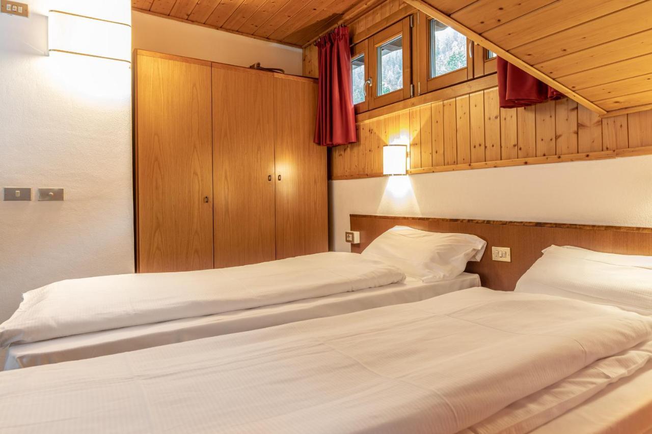 Hotel Italo Madonna di Campiglio Exterior photo