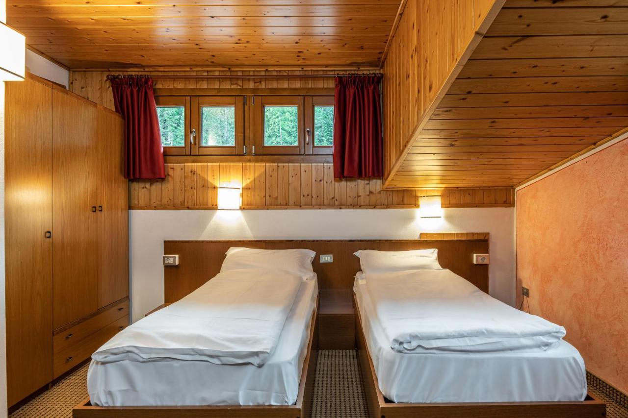 Hotel Italo Madonna di Campiglio Exterior photo